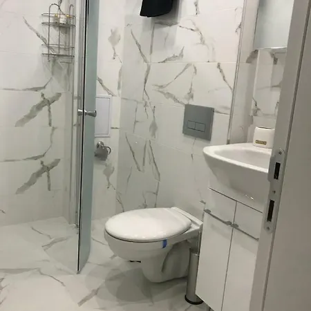 Elena's House דירה *